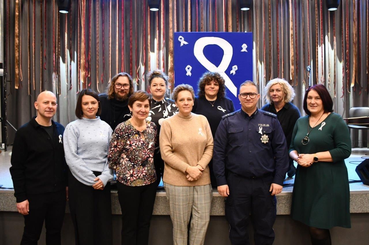 kampania biała wstążka inauguracja