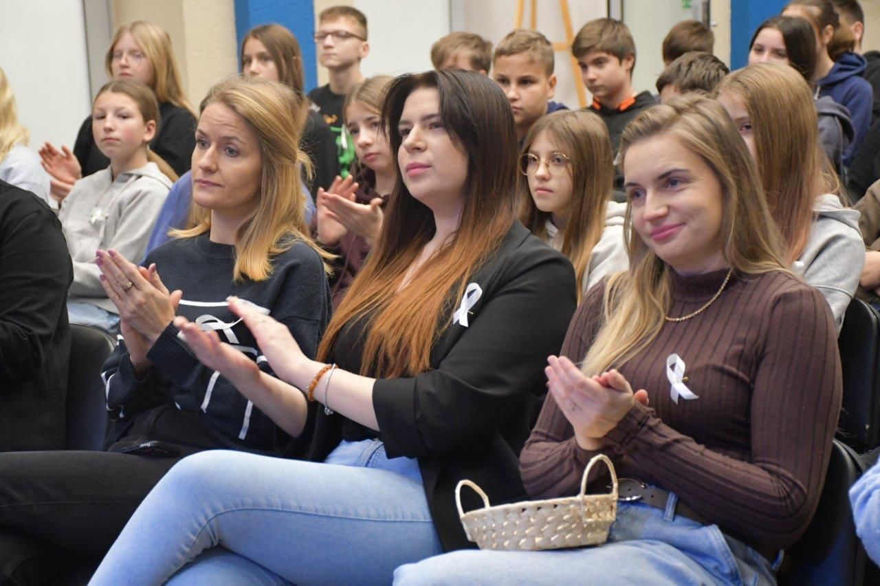 kampania biała wstążka inauguracja