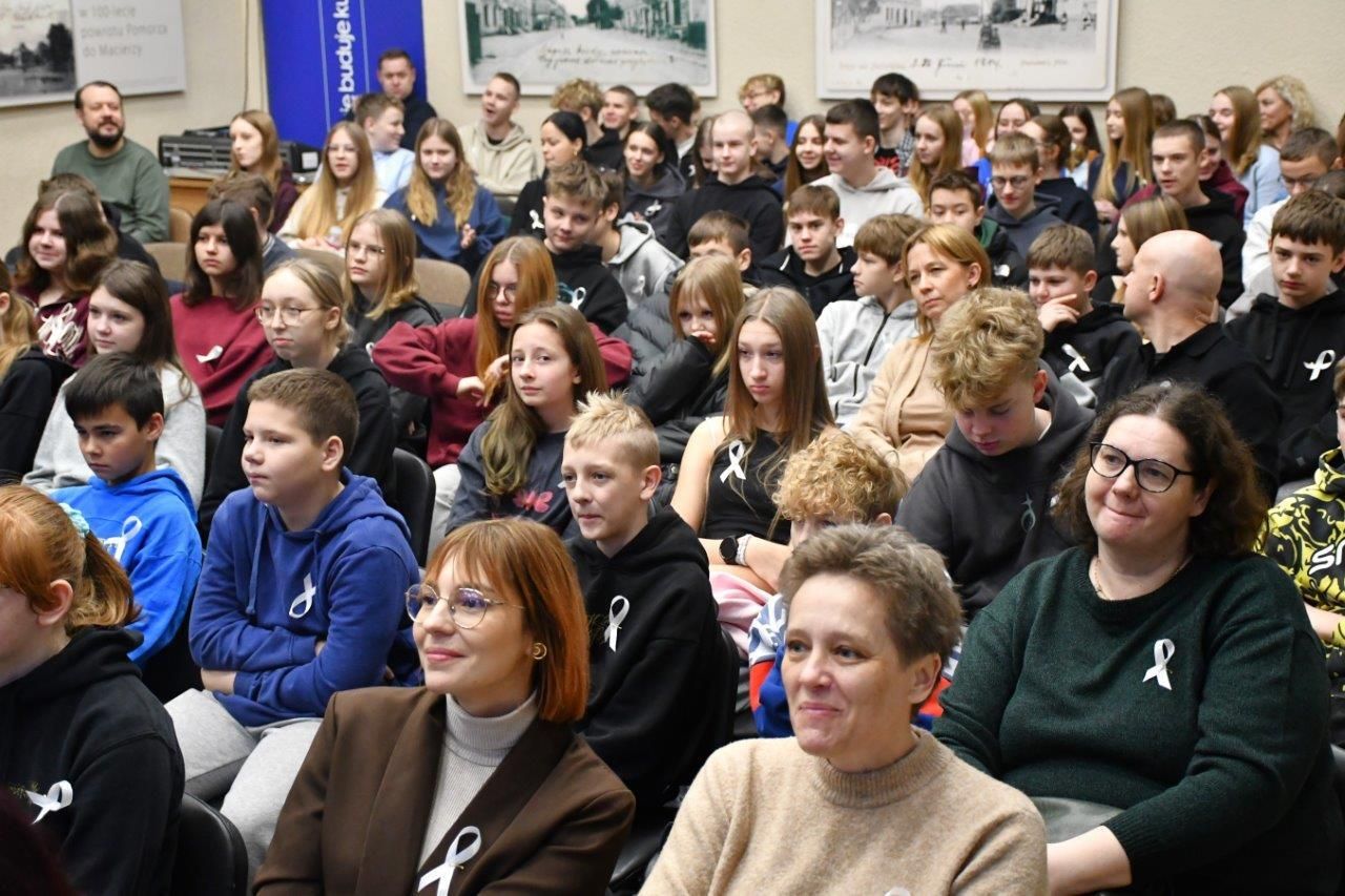 kampania biała wstążka inauguracja