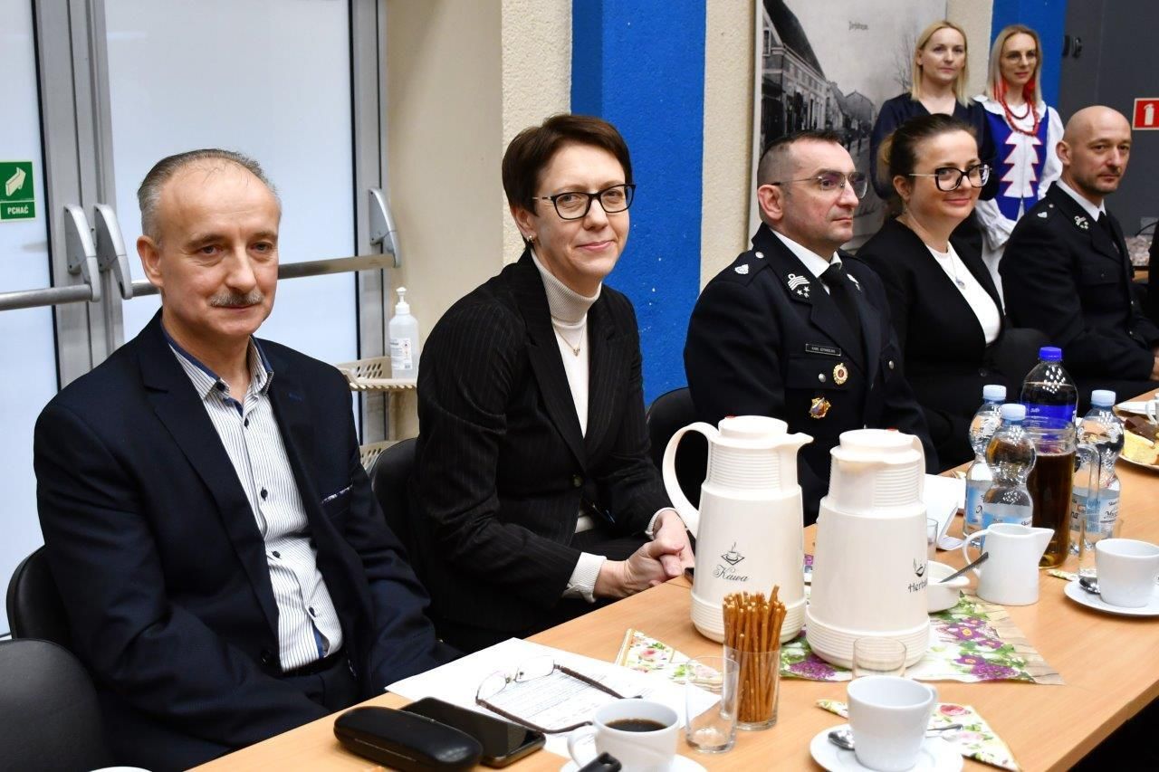 ZARZĄD STRAZY OBRADY POSIEDZENIE