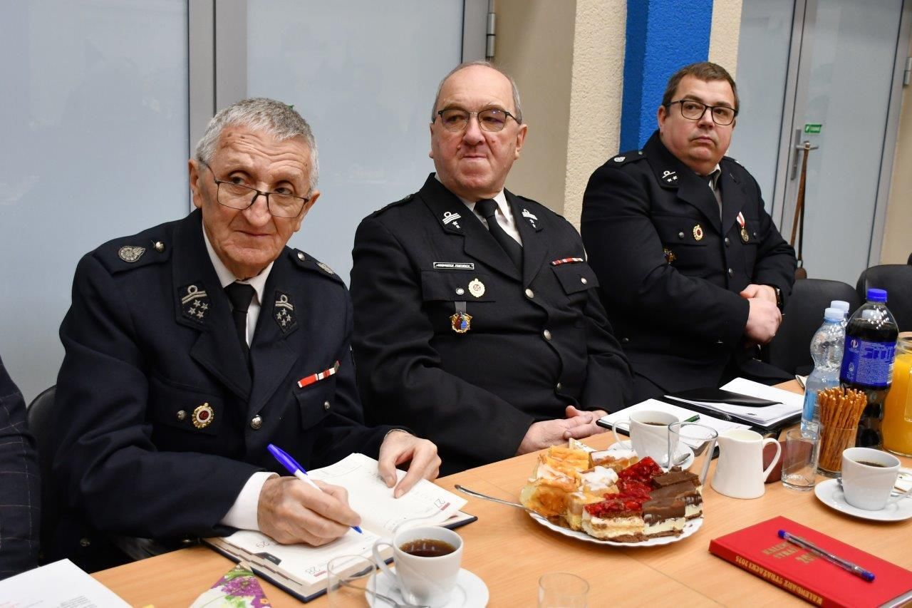 ZARZĄD STRAZY OBRADY POSIEDZENIE