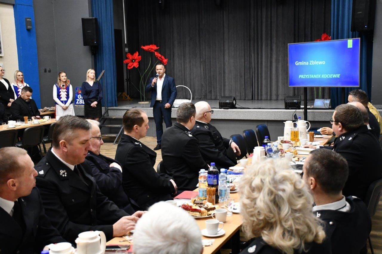 ZARZĄD STRAZY OBRADY POSIEDZENIE