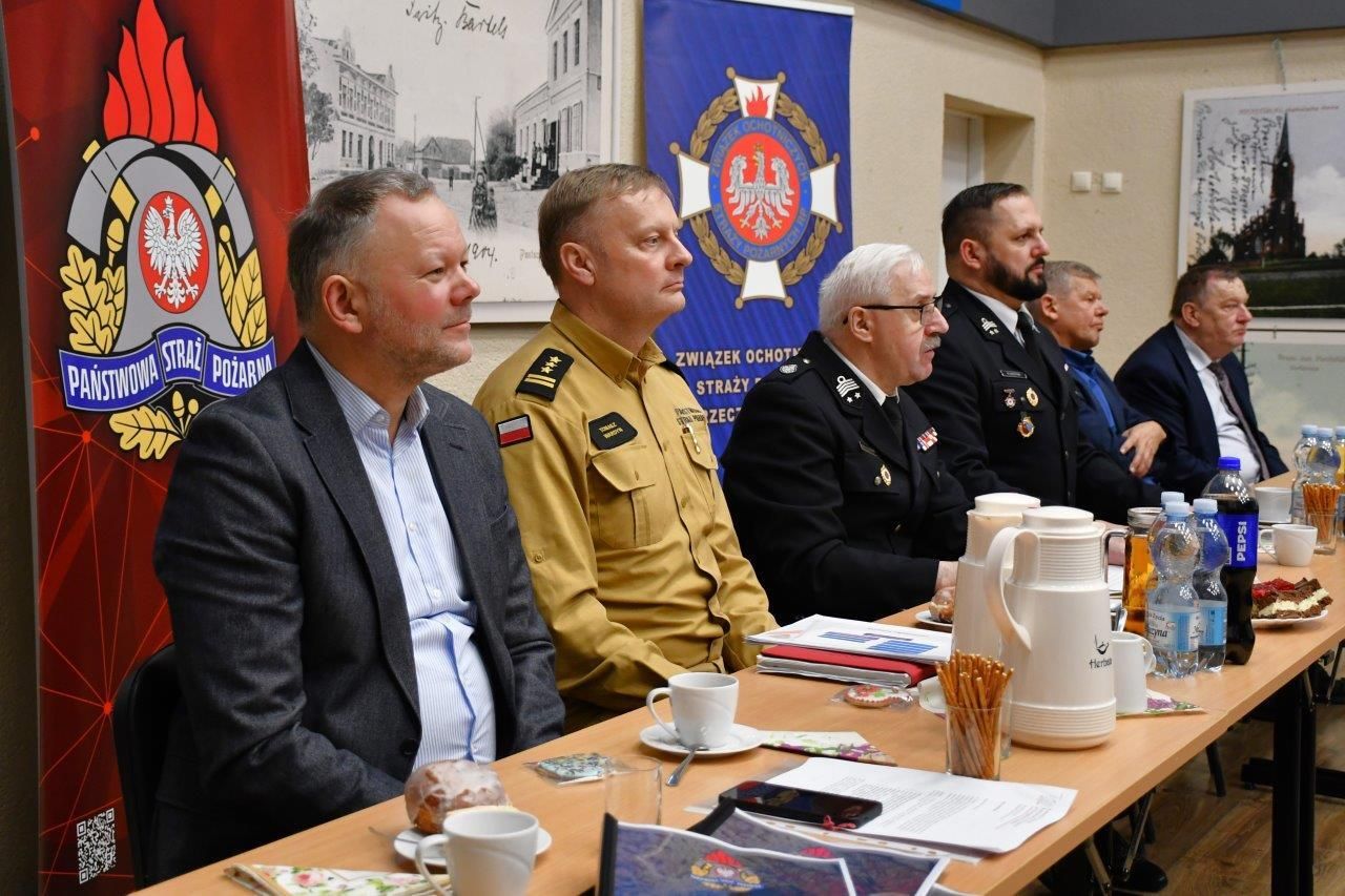 ZARZĄD STRAZY OBRADY POSIEDZENIE