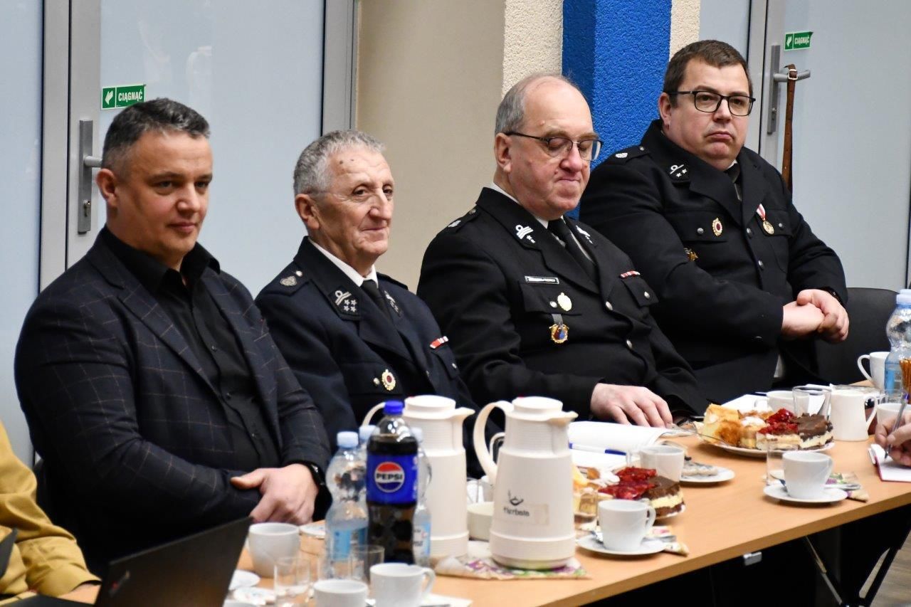 ZARZĄD STRAZY OBRADY POSIEDZENIE