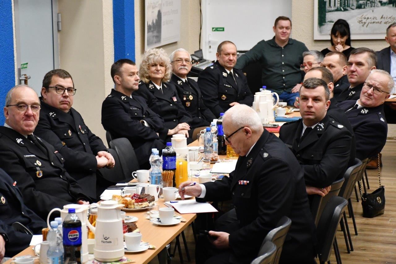 ZARZĄD STRAZY OBRADY POSIEDZENIE