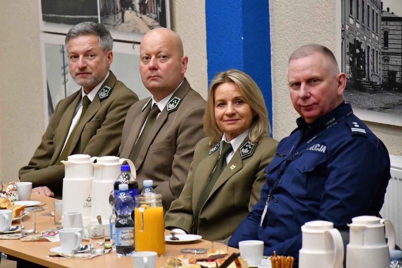 ZARZĄD STRAZY OBRADY POSIEDZENIE