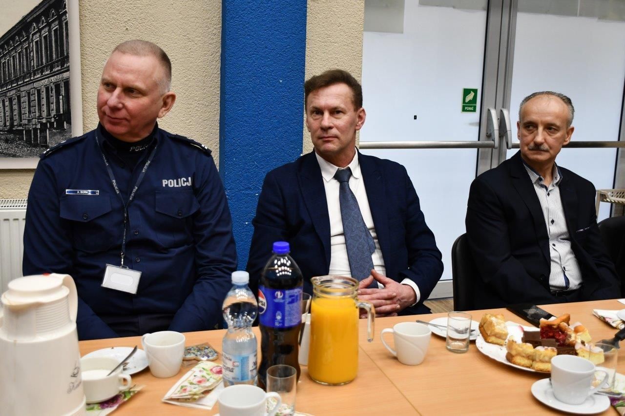 ZARZĄD STRAZY OBRADY POSIEDZENIE