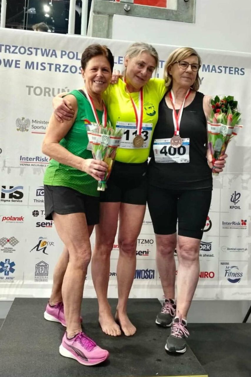 zawodnicy z KS Sokół Zblewo na podium