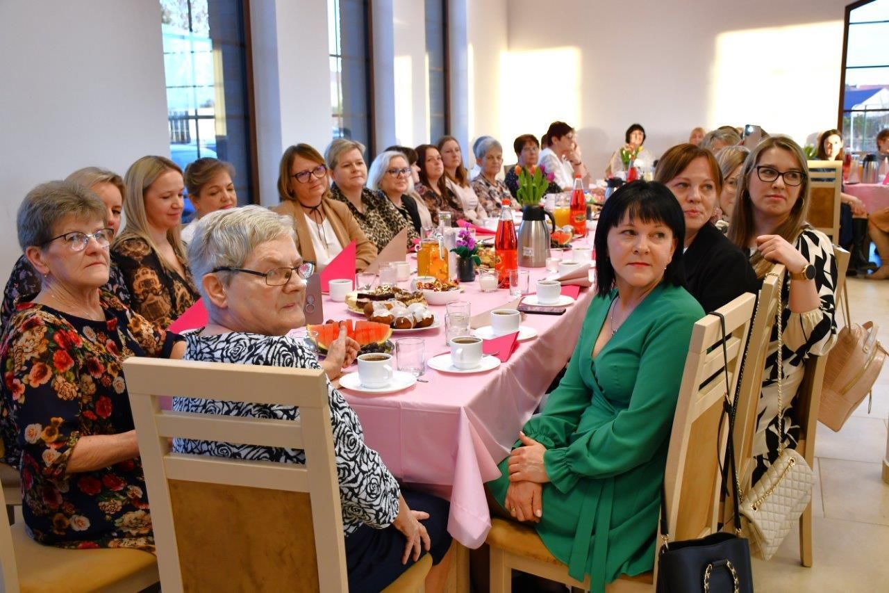 dzień kobiet w kleszczewie