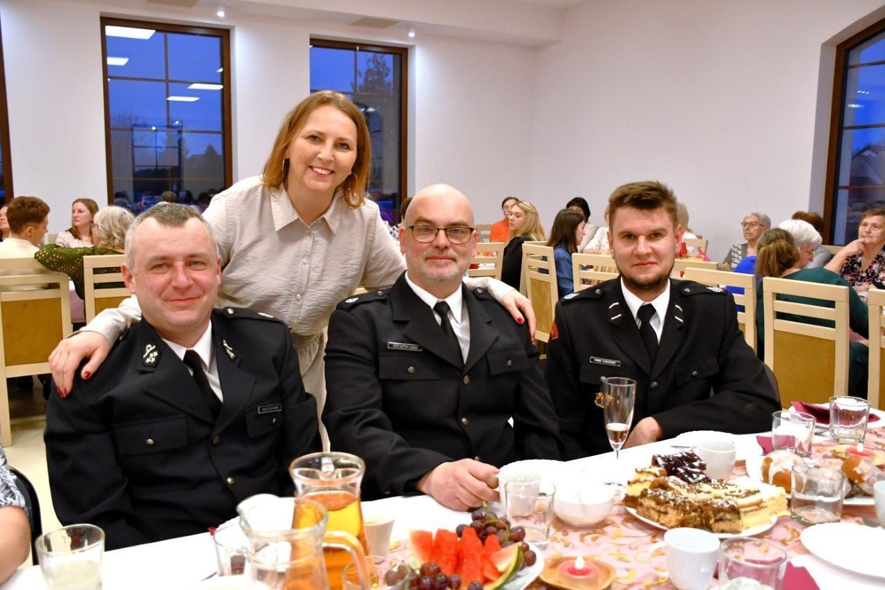 dzień kobiet w kleszczewie