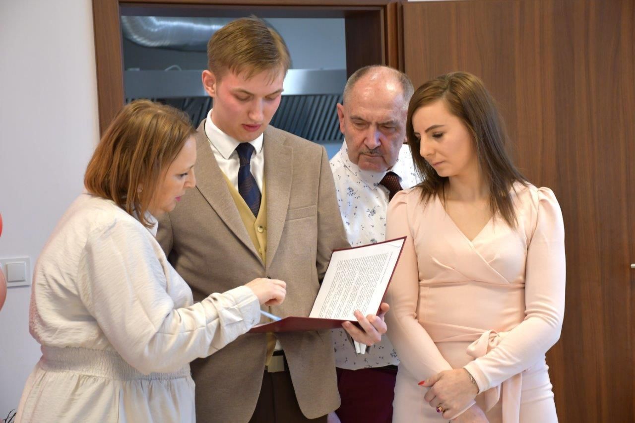 dzień kobiet w kleszczewie