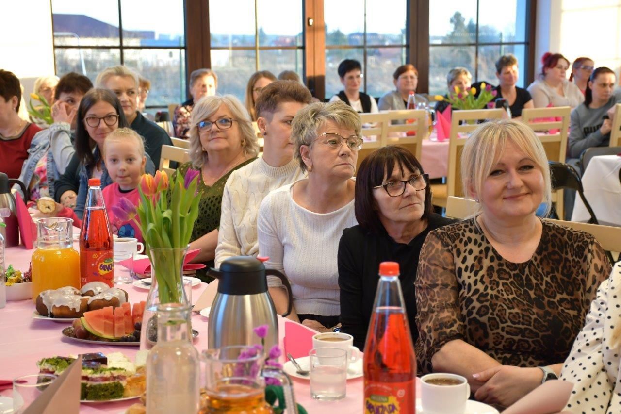 dzień kobiet w kleszczewie