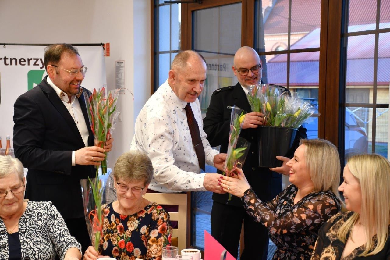 dzień kobiet w kleszczewie