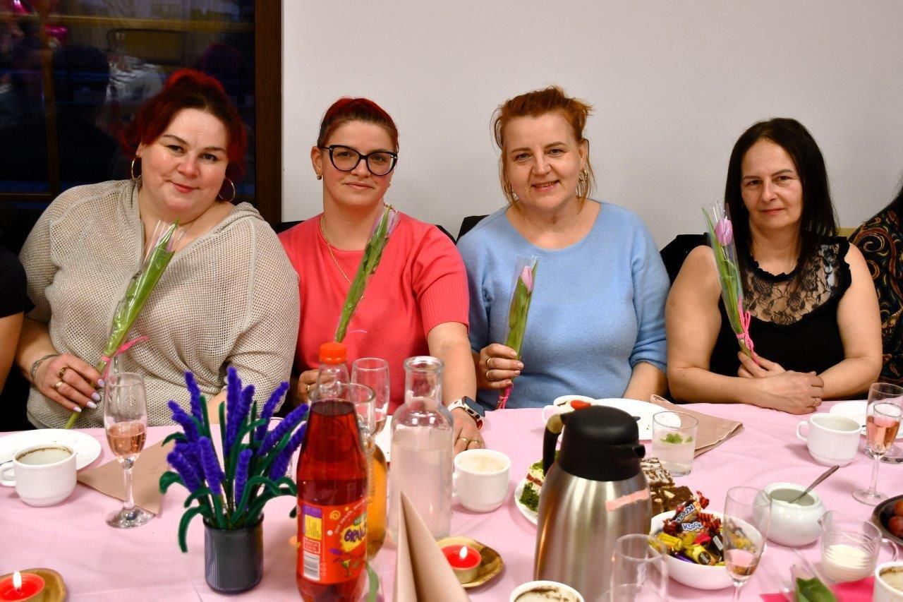 dzień kobiet w kleszczewie