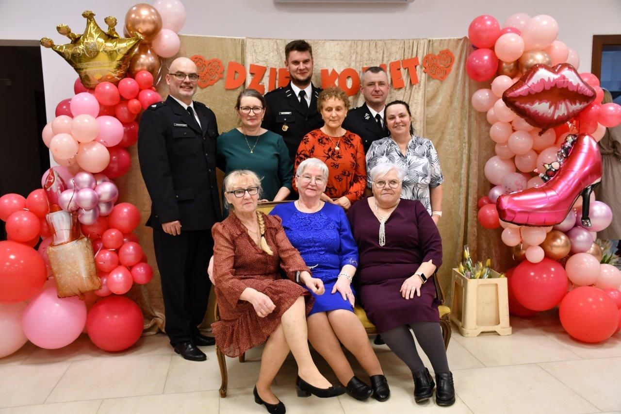 dzień kobiet w kleszczewie