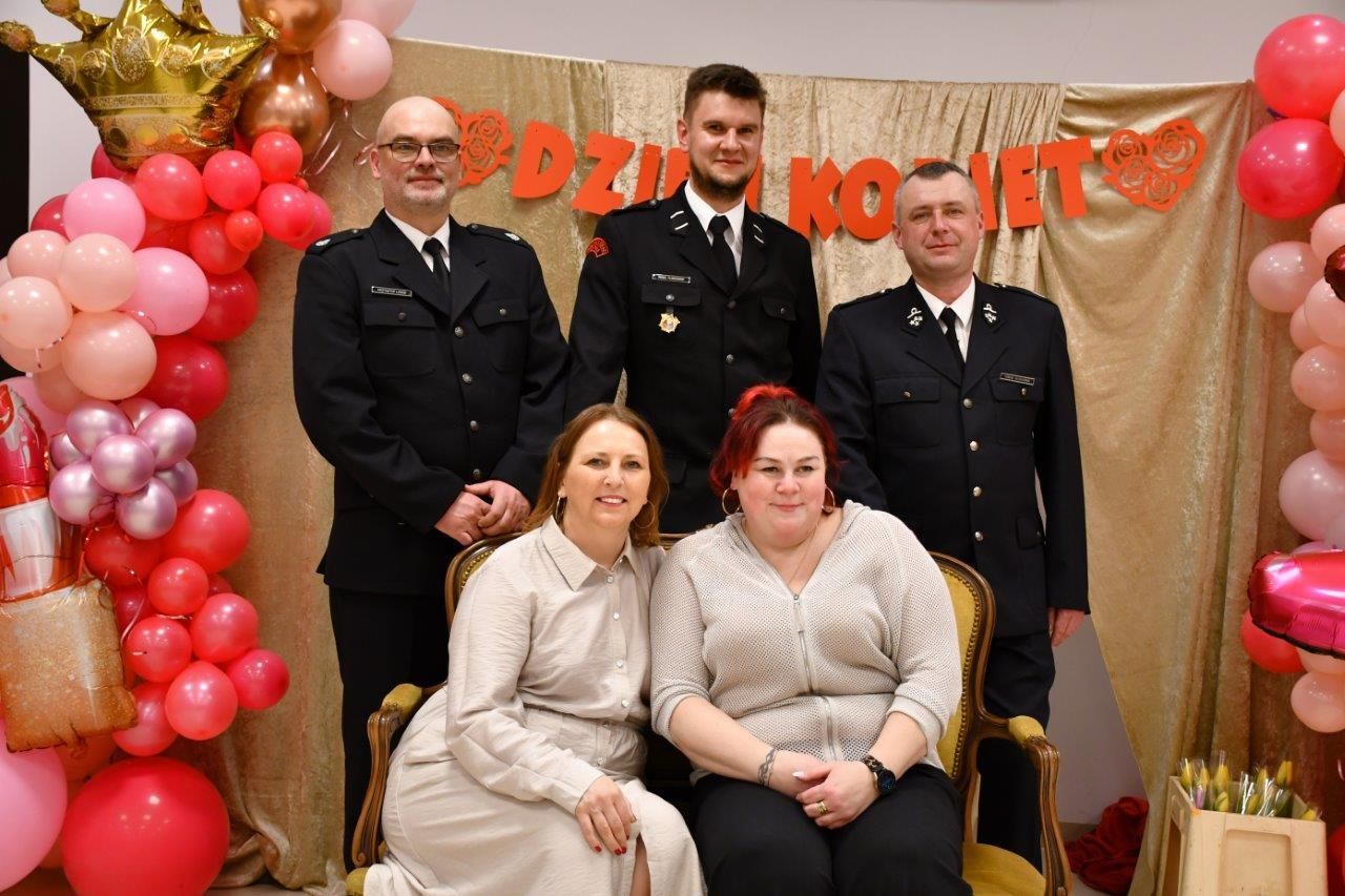 dzień kobiet w kleszczewie