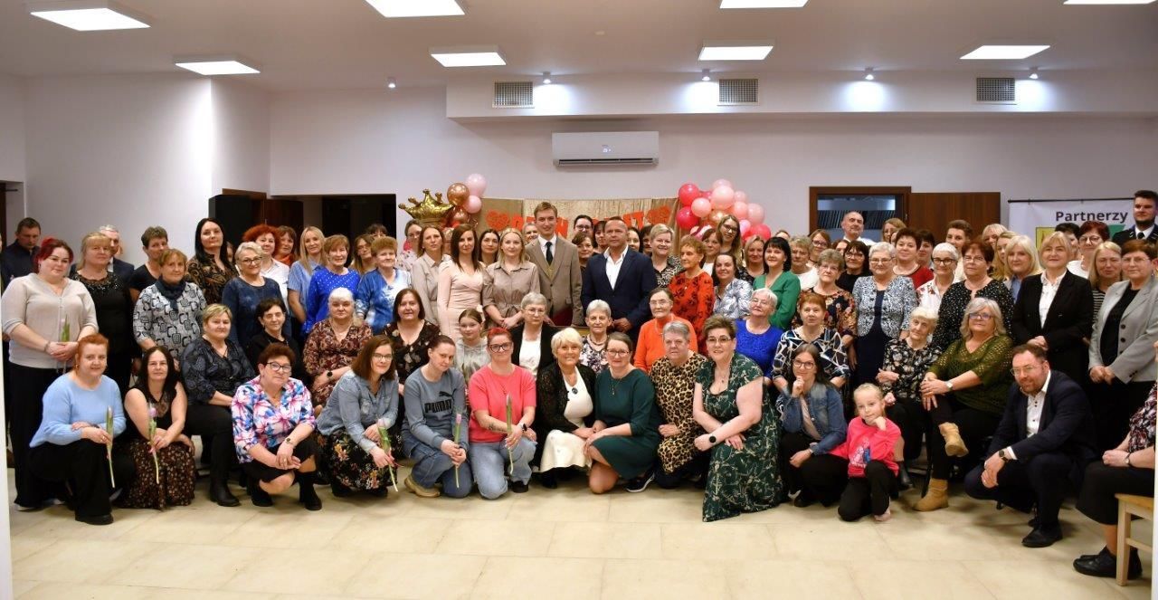 dzień kobiet w kleszczewie