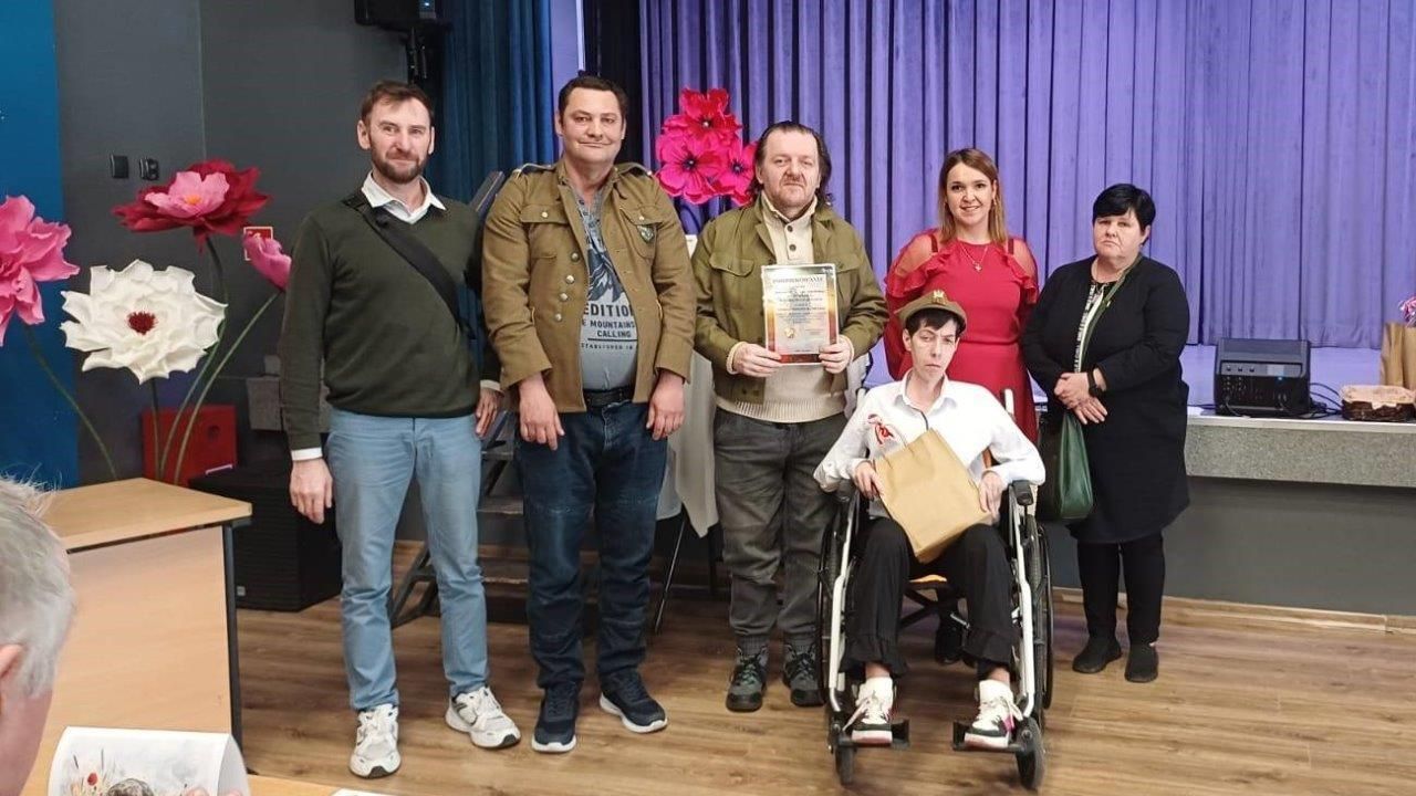 PRZEGLĄD PATRIOTYCZNY DARII KUCHTA