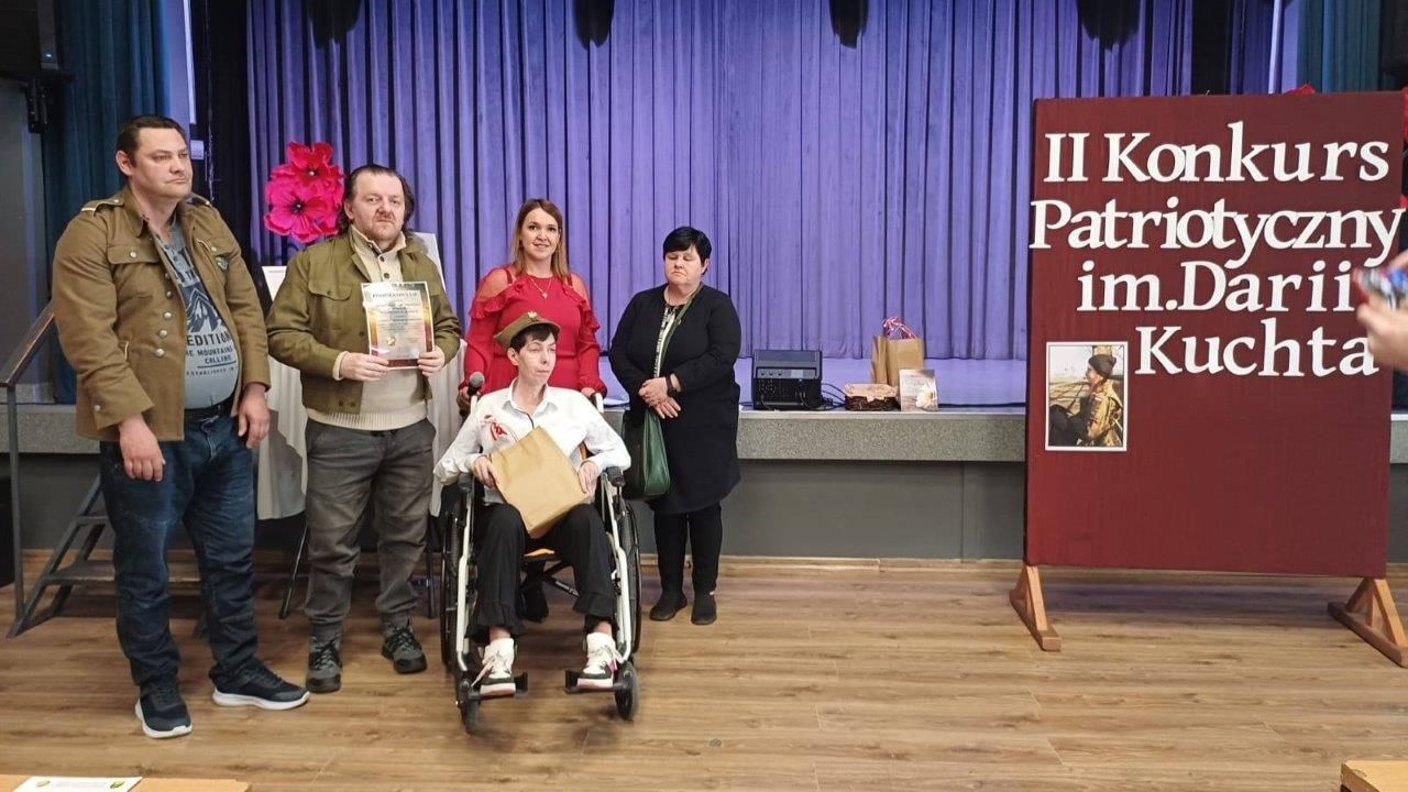 PRZEGLĄD PATRIOTYCZNY DARII KUCHTA