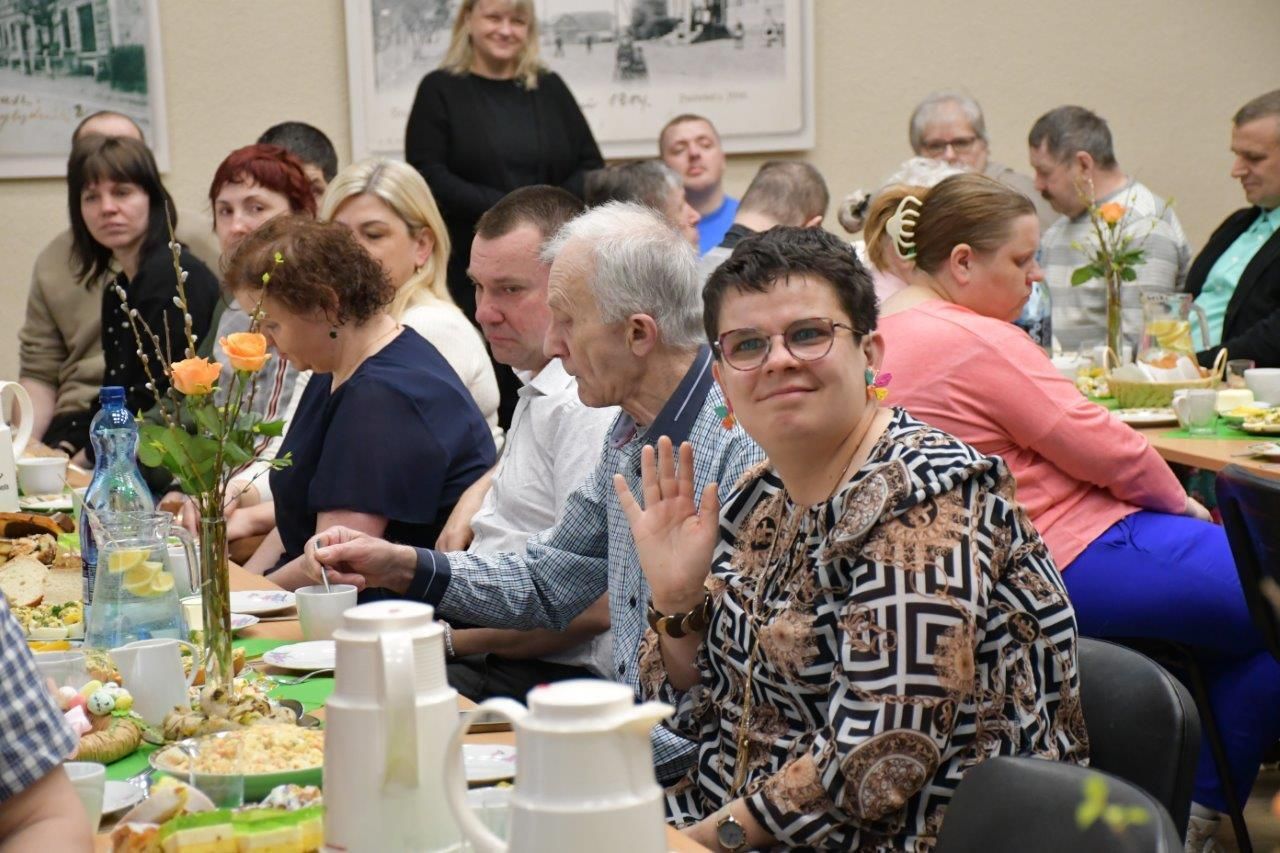 śniadanie wielkanocne ŚDS