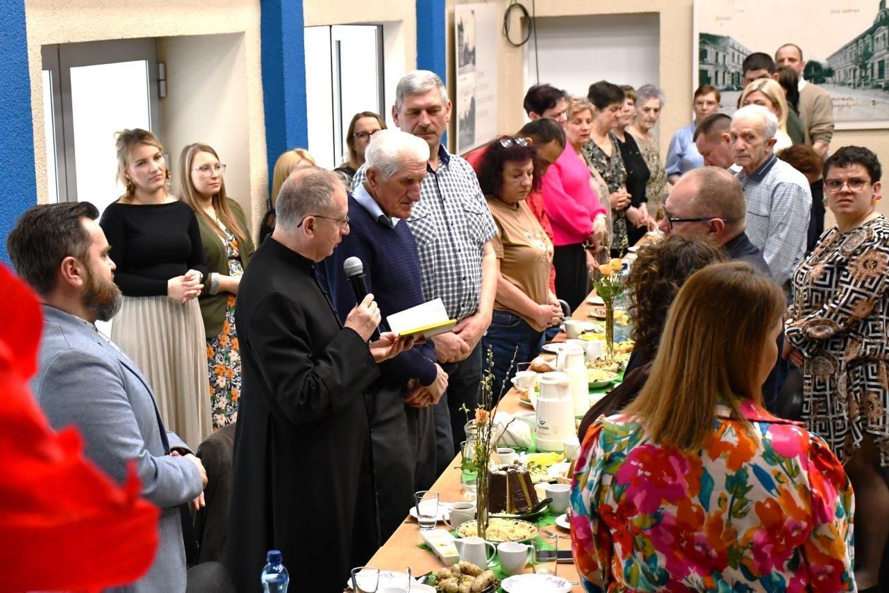 śniadanie wielkanocne ŚDS