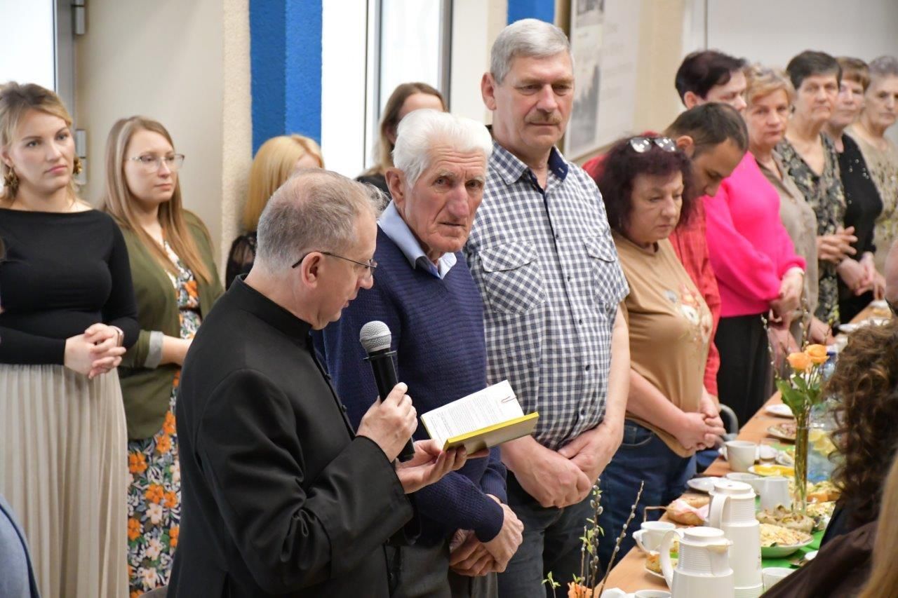 śniadanie wielkanocne ŚDS