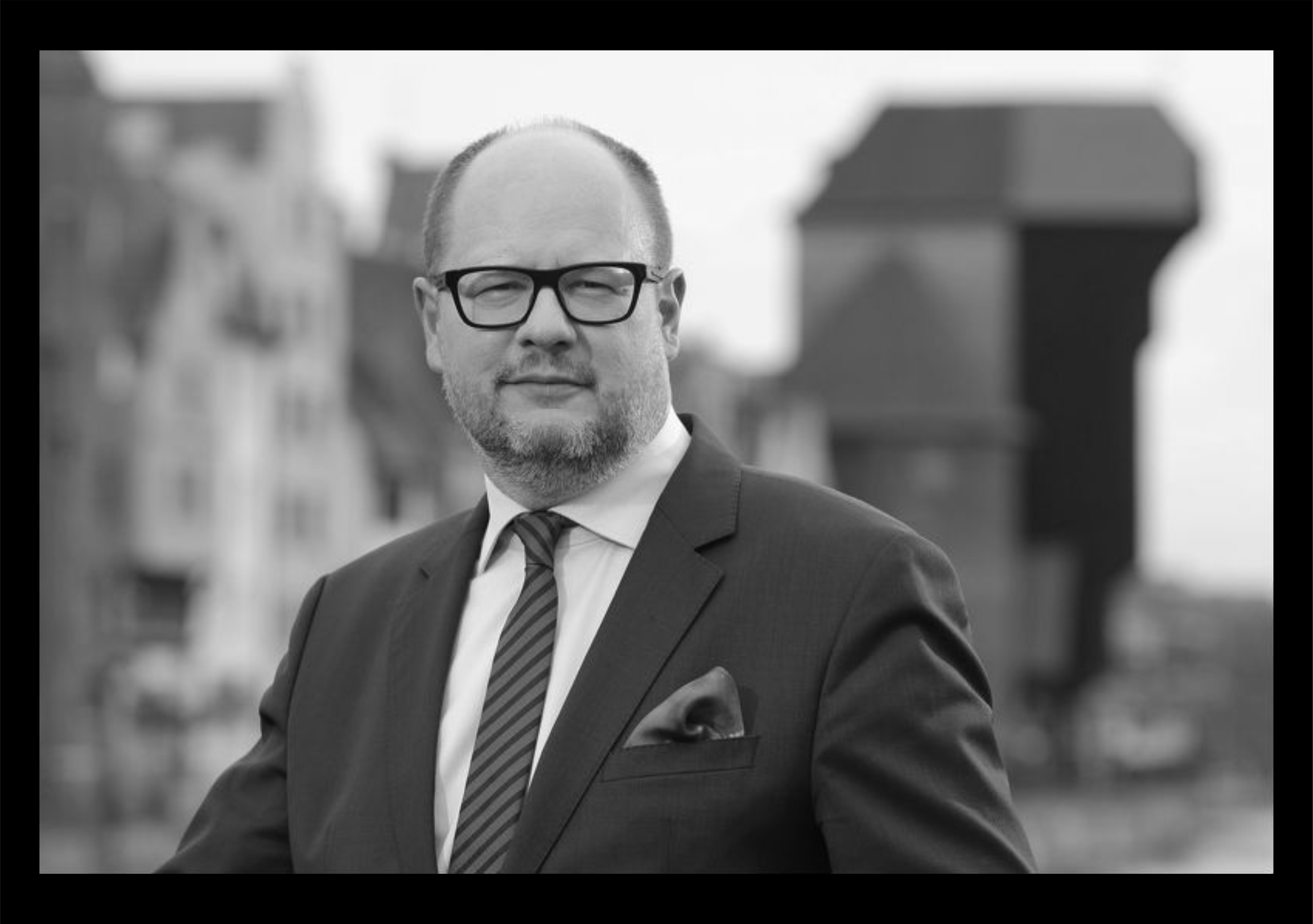 ZMARŁ ŚP. PAWEŁ ADAMOWICZ. DZIŚ WSZYSCY JESTEŚMY GDAŃSZCZANAMI...