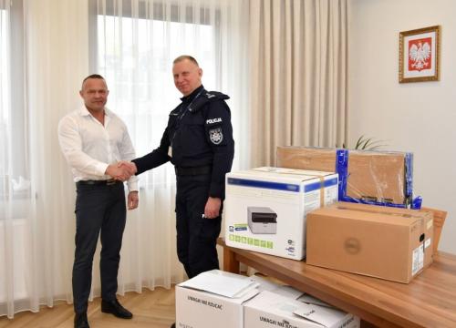 NOWY SPRZĘT DLA POSTERUNKU POLICJI
