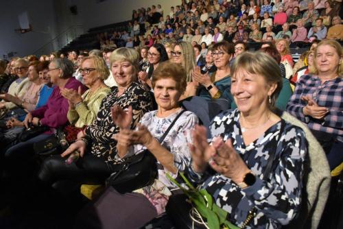 KONCERT MUZYCZNY NA HALI W zBLEWIE