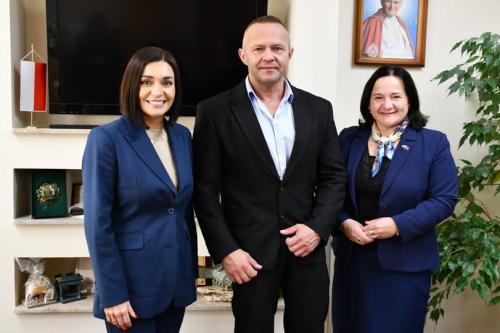 poseł na sejm magdalena zroka z wizytą w gminie