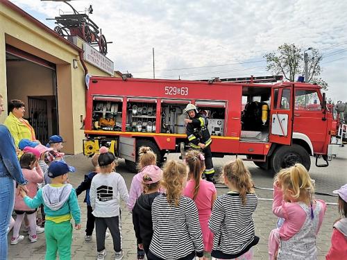 PRZEDSZKOLAKI W REMIZIE!
